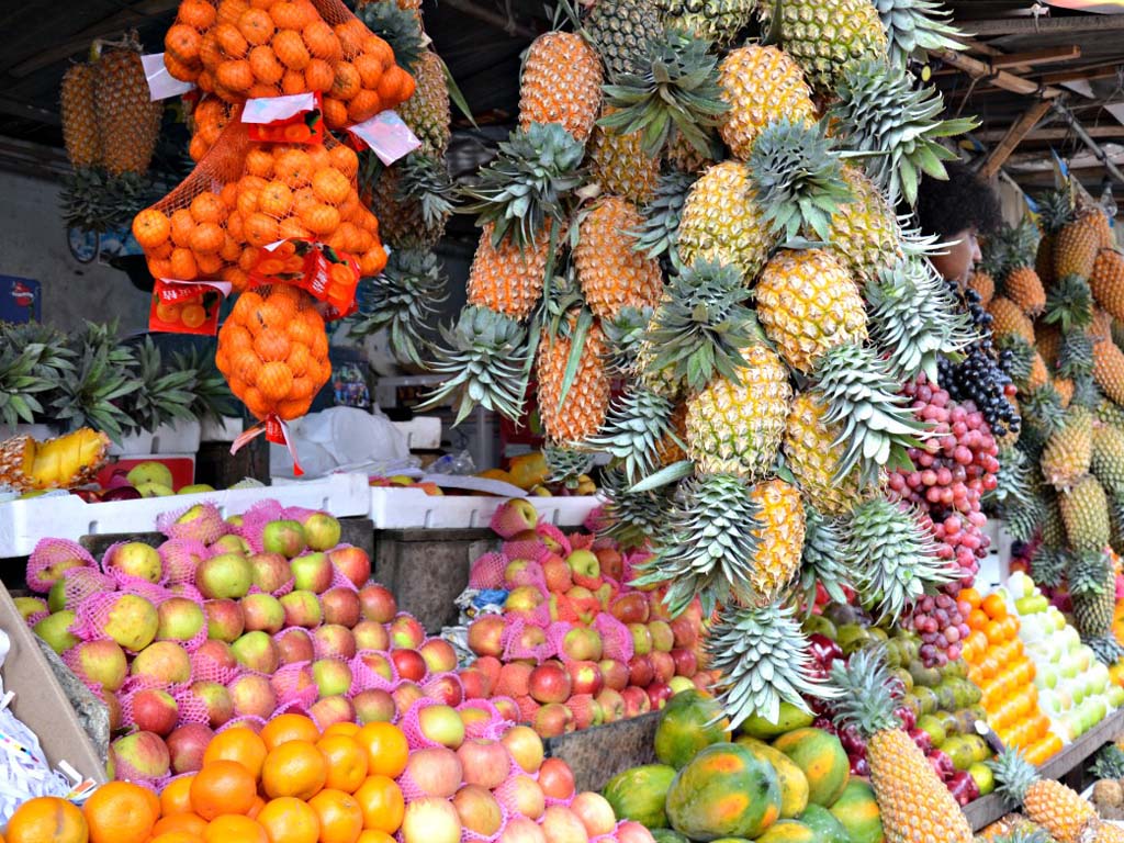 Манго шри ланка. Шри-Ланка фрукты. Шри Ланка рынок манго. Экзотические фрукты Шри Ланки. Шри Ланка рынок фрукты.
